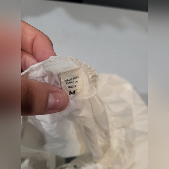 Doen Ivory Ruffled Blouse - Picture 6 of 6